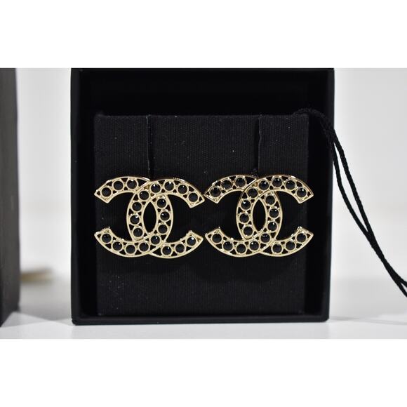 Chanel 23S Gold Black Interlocking CC Logo Classic Drop Statement Stud Earrings - Picture 5 of 12